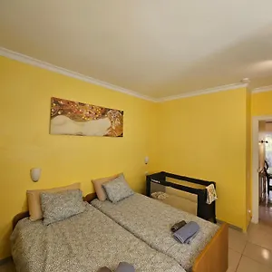 https://luxury-apartment-in-golf.tenerifehoteles.net