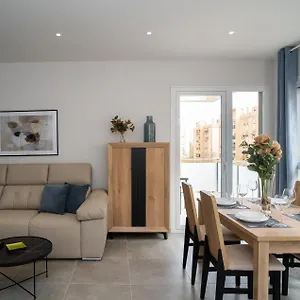  Apartamento Aac - Con Luz Propia, Amplio Y Nuevo!